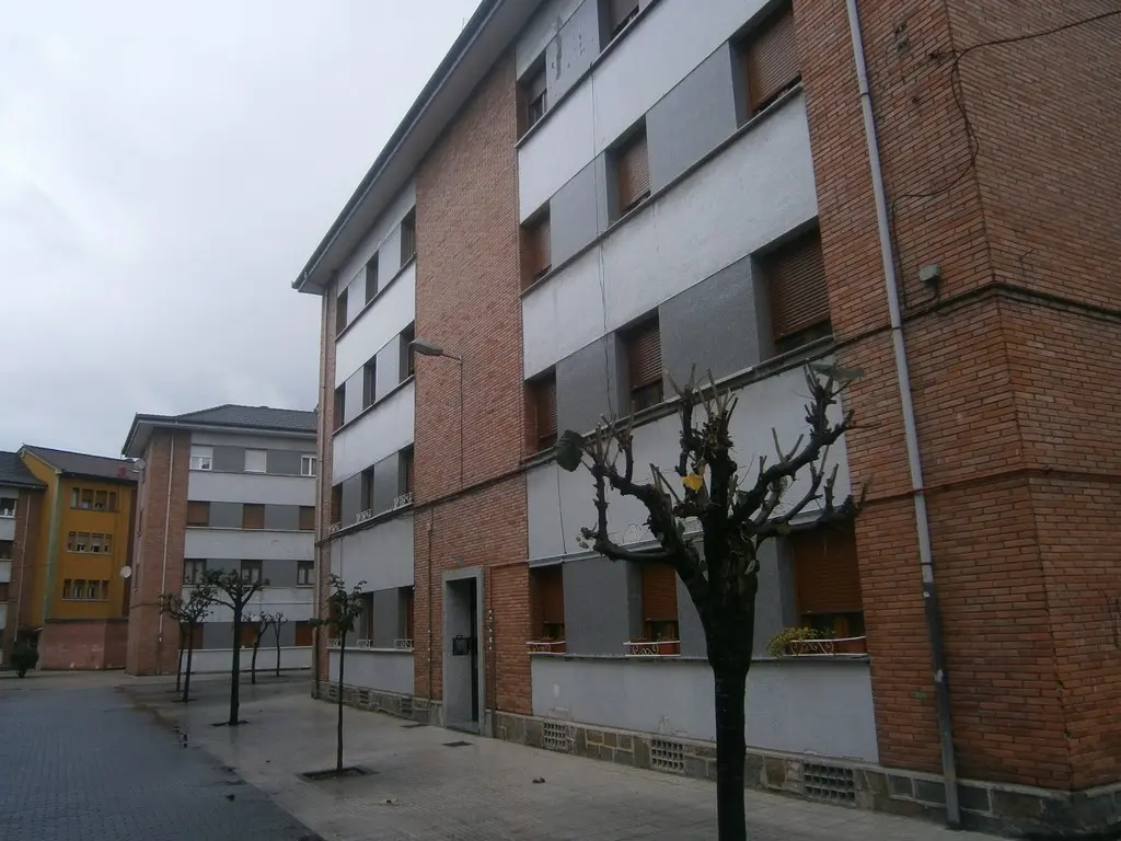 Vivienda en San Martín del Rey Aurelio