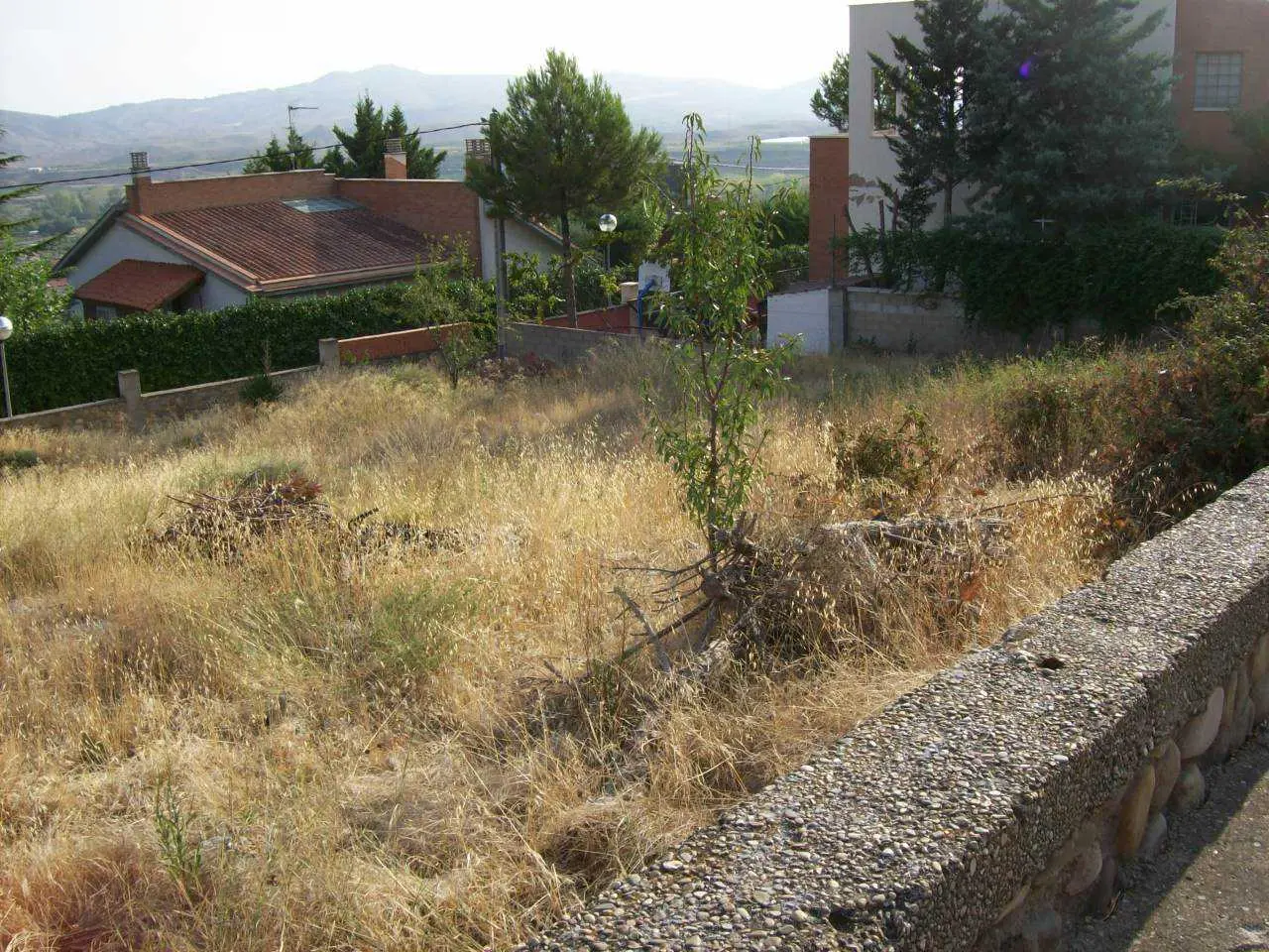Terreno en Autol
