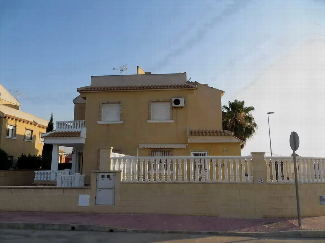 Vivienda en Daya Nueva