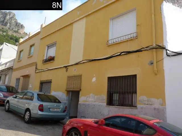Vivienda en Tavernes de la Valldigna