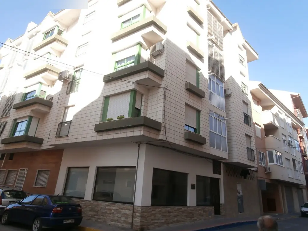 Local en Caravaca de la Cruz