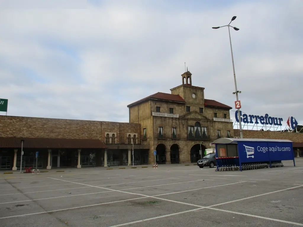 Local en Corvera de Asturias