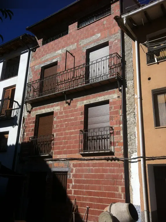 Vivienda en Manzanera
