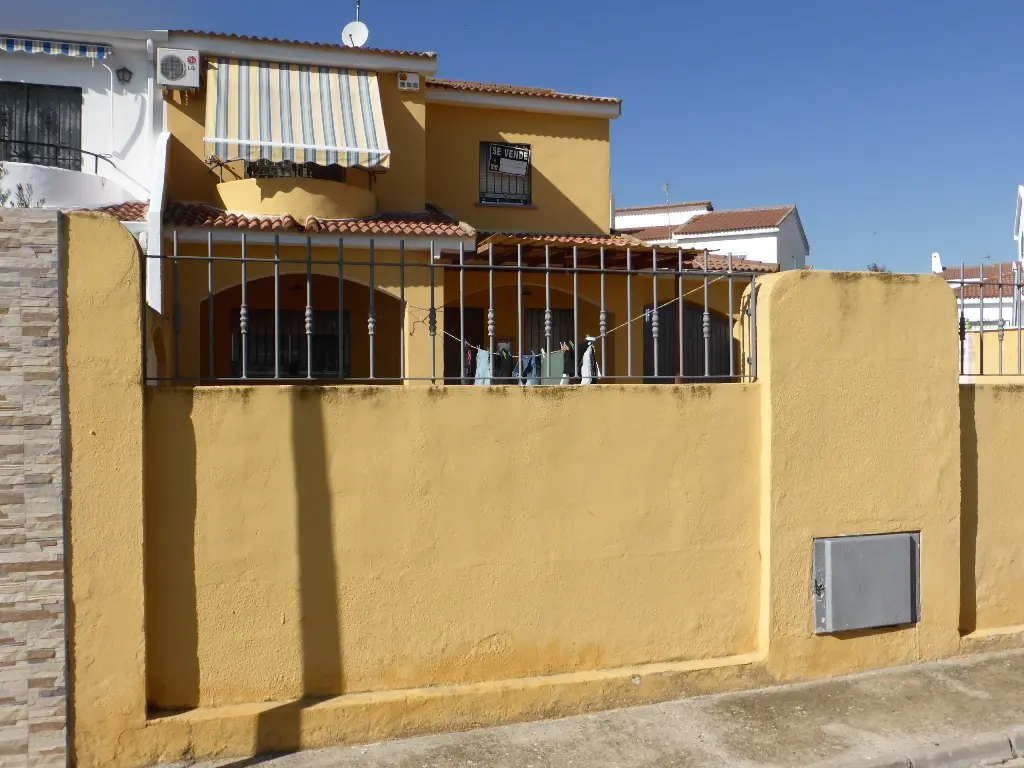 Vivienda en Santa Olalla