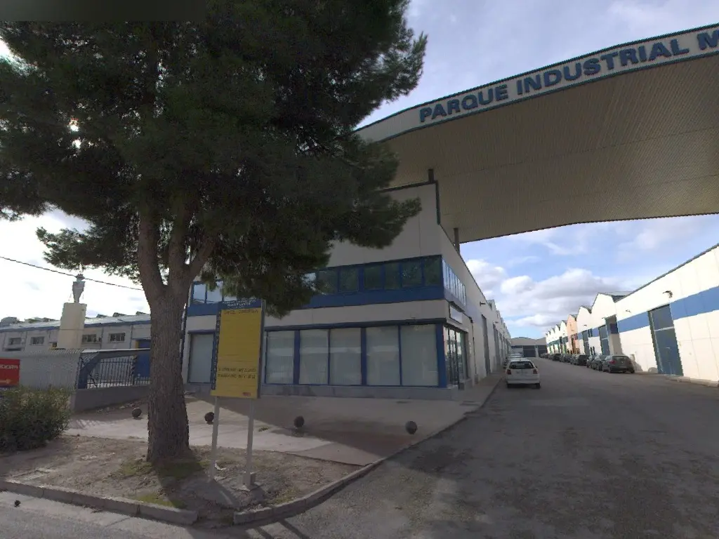 Nave en Albacete
