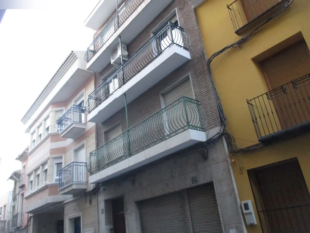 Local en Cieza