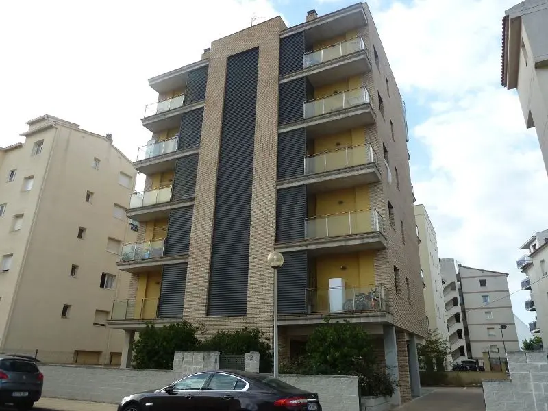 Vivienda en Roses
