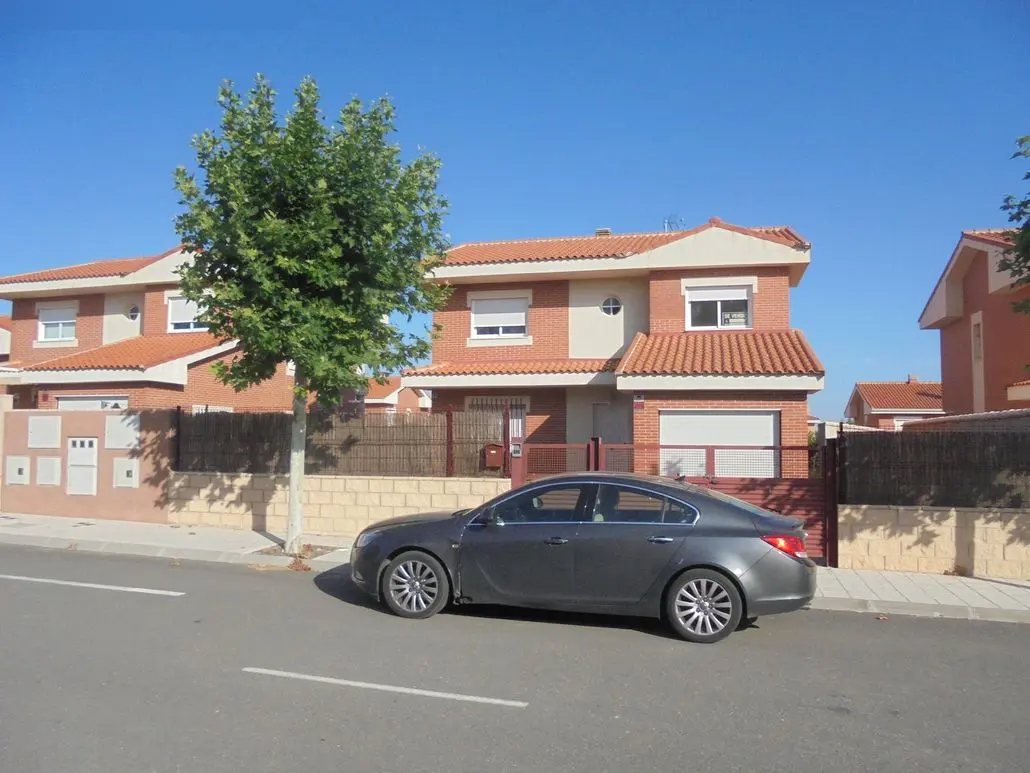 Vivienda en Nambroca