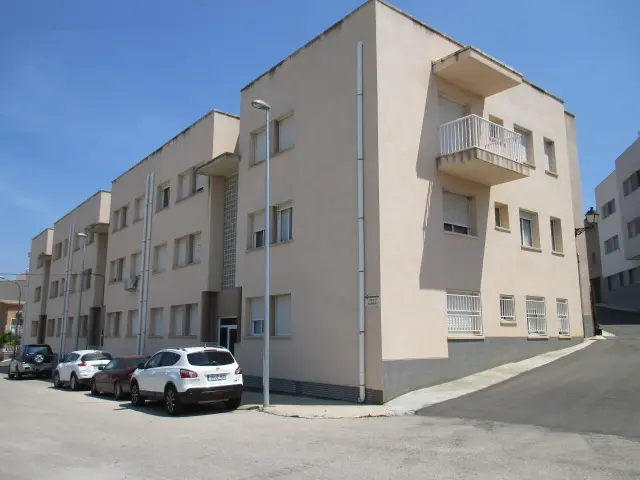 Vivienda en Masdenverge