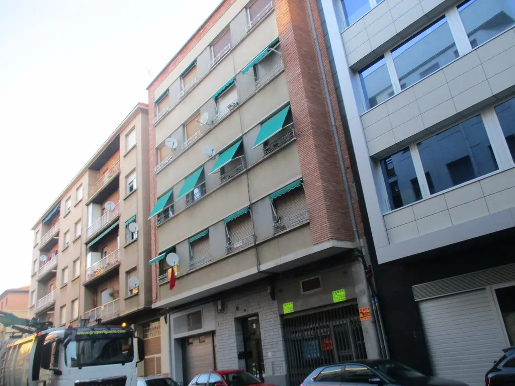 Local en Calahorra