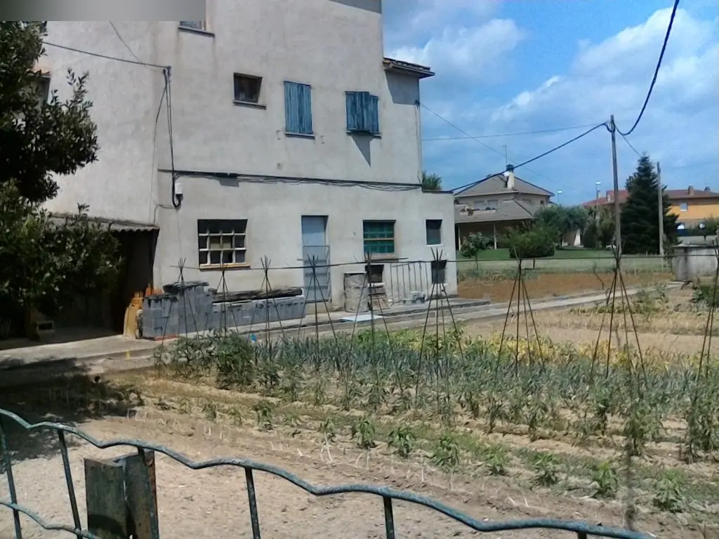 Vivienda en Porqueres
