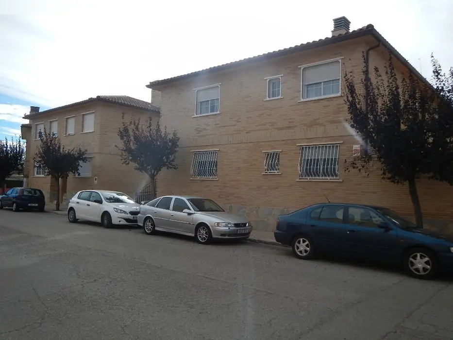 Vivienda en Pinseque