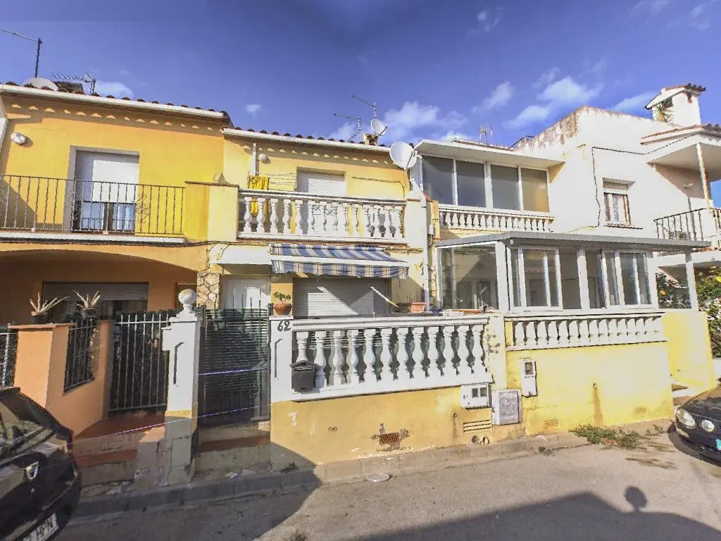 Vivienda en Roses