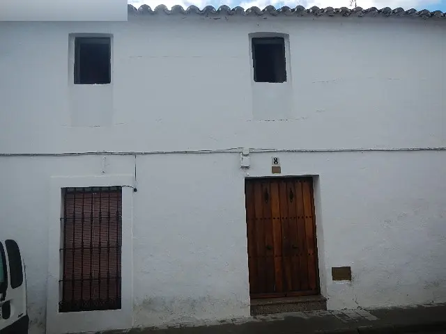 Vivienda en Burguillos del Cerro