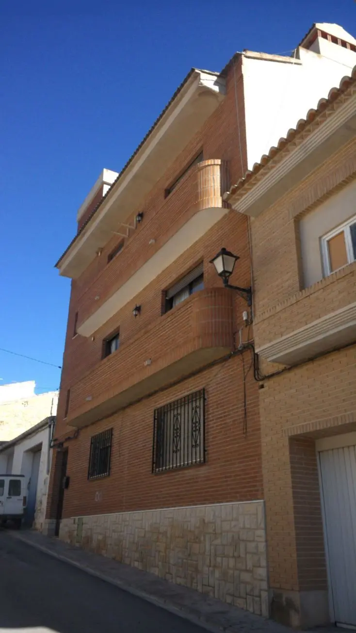 Vivienda en Villar del Arzobispo