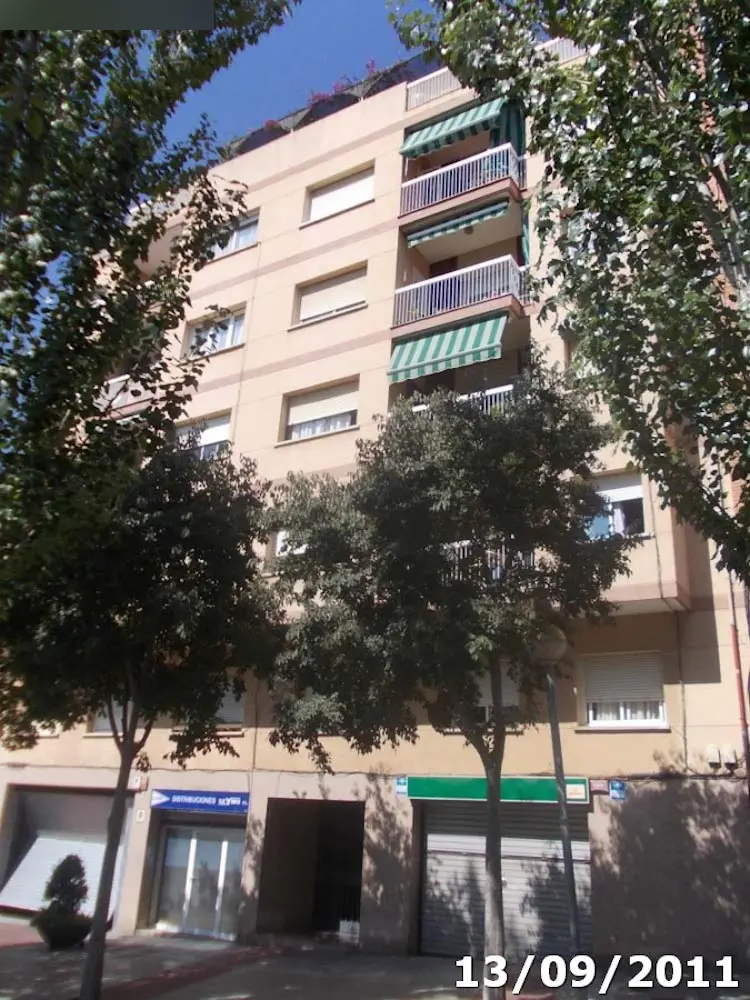 Local en Esplugues de Llobregat
