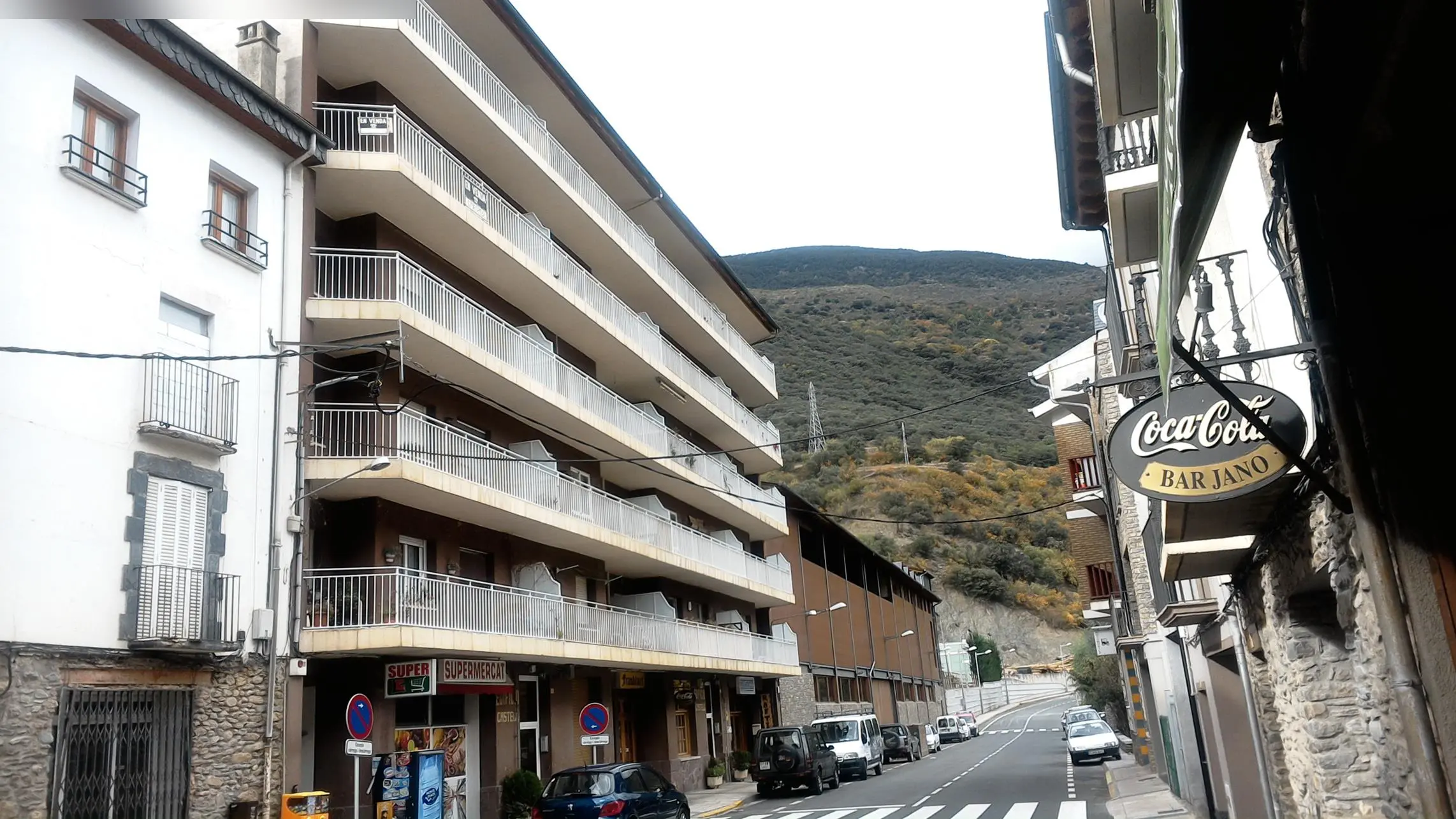Vivienda en Rialp