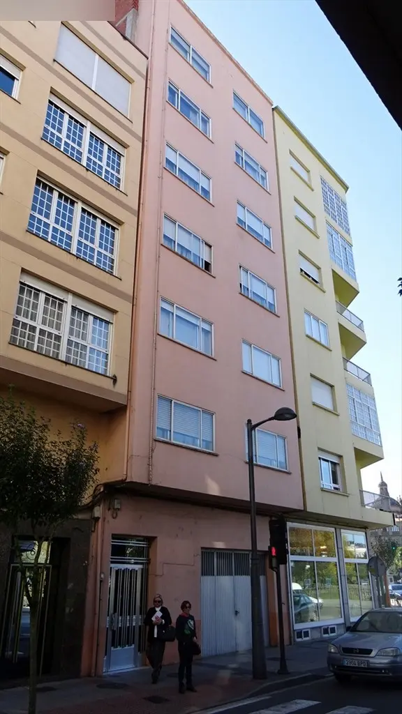 Vivienda en Monforte de Lemos