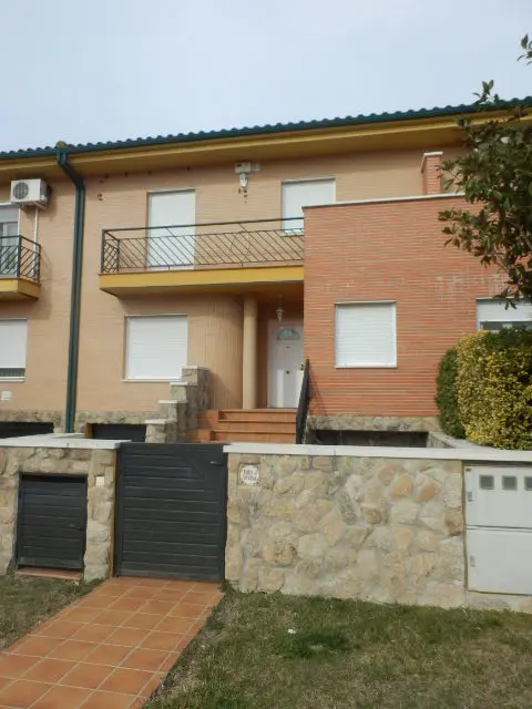Vivienda en Pepino