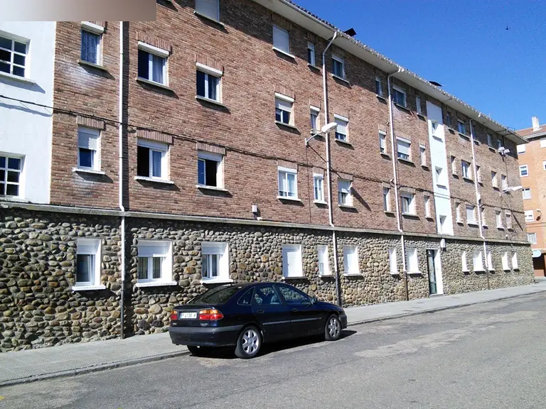 Vivienda en Guardo
