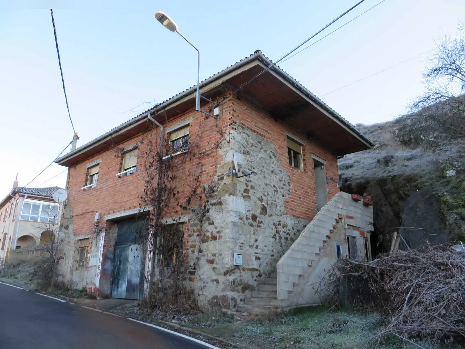 Vivienda en Villamanín