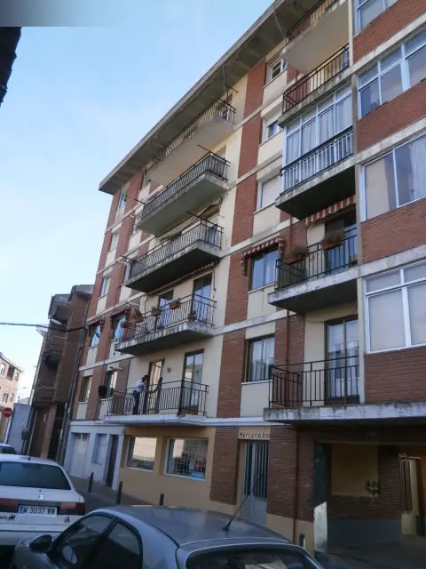 Vivienda en Íscar