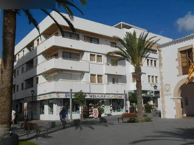 Local en Santa Eulària des Riu