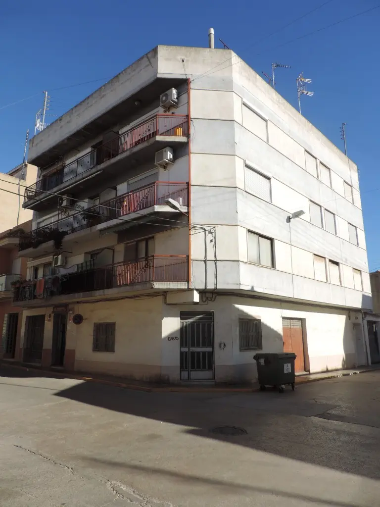 Local en Massalavés