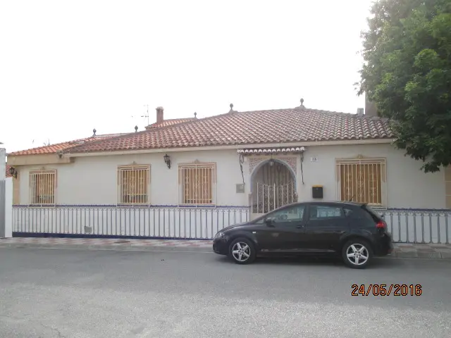 Vivienda en Ventas de Huelma