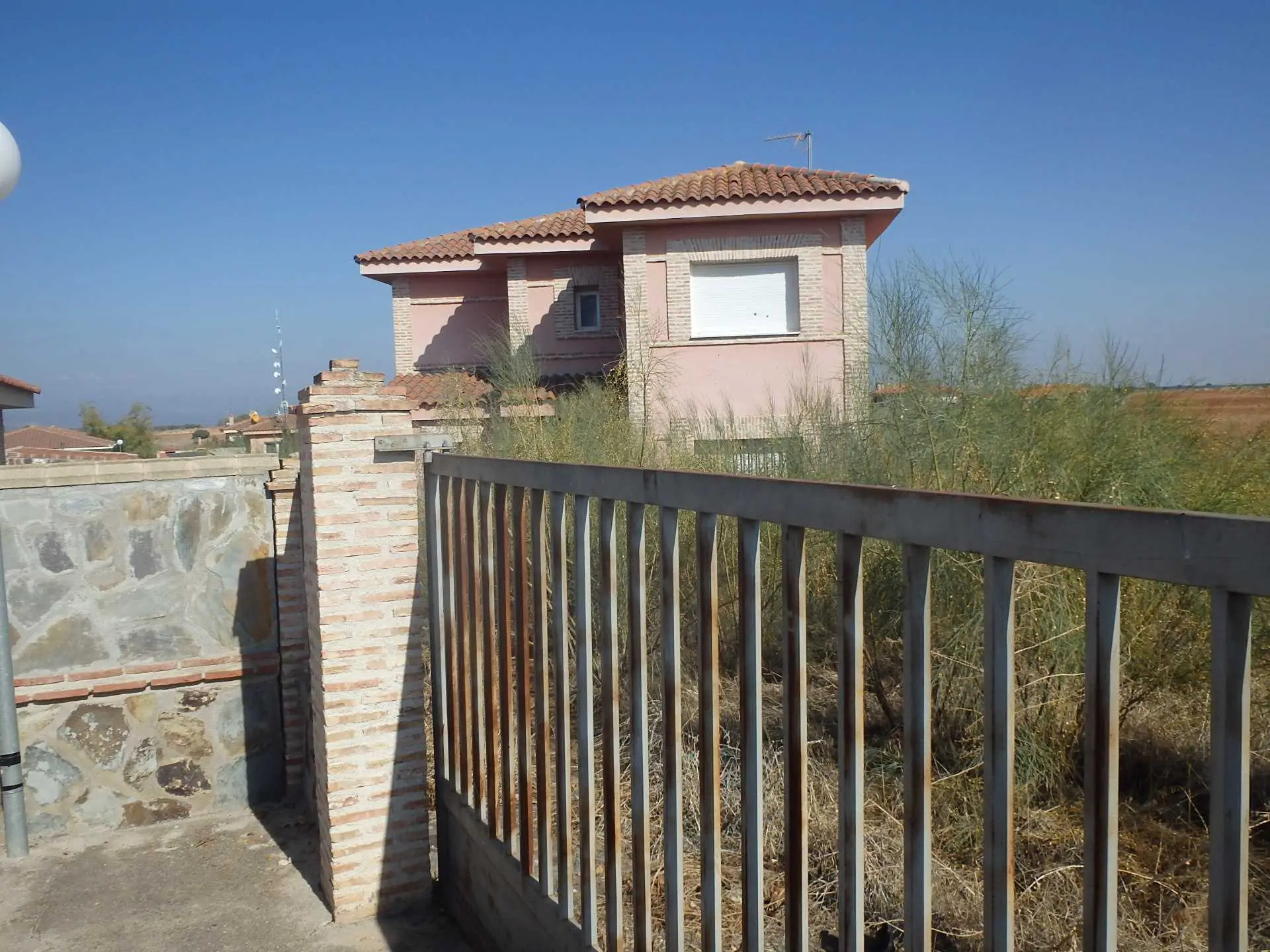 Vivienda en Lucillos