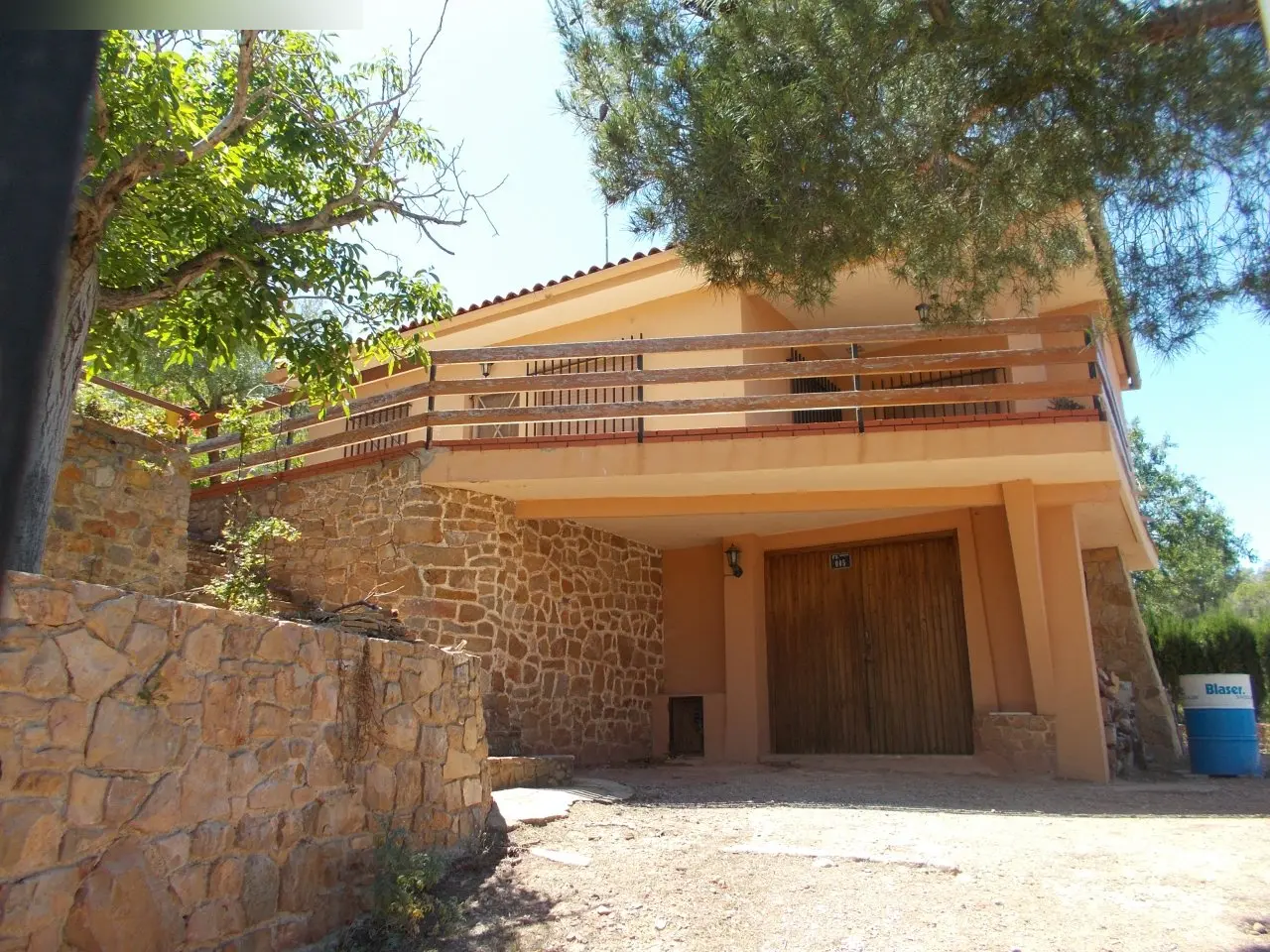 Vivienda en Nàquera