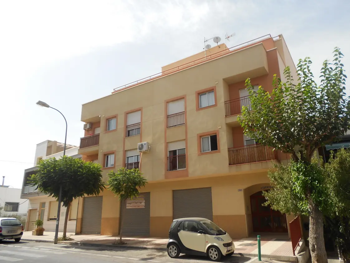 Vivienda en Alhama de Almería