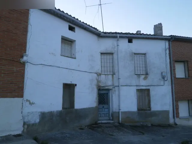 Vivienda en Cevico Navero