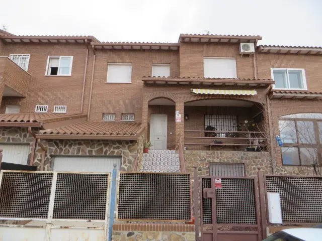 Vivienda en Olías del Rey