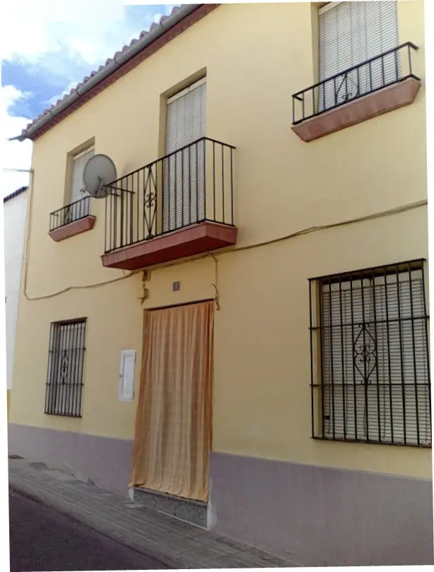 Vivienda en Lopera