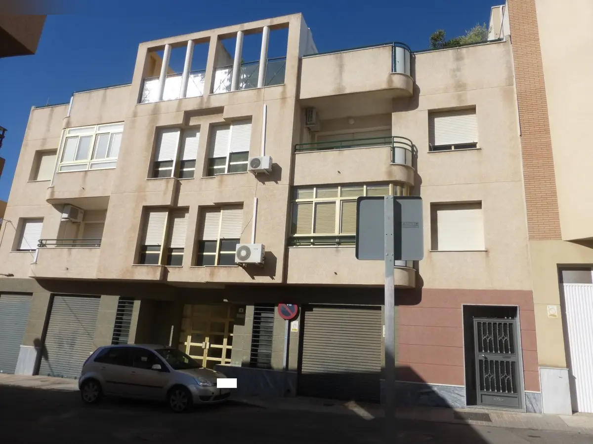 Local en El Ejido