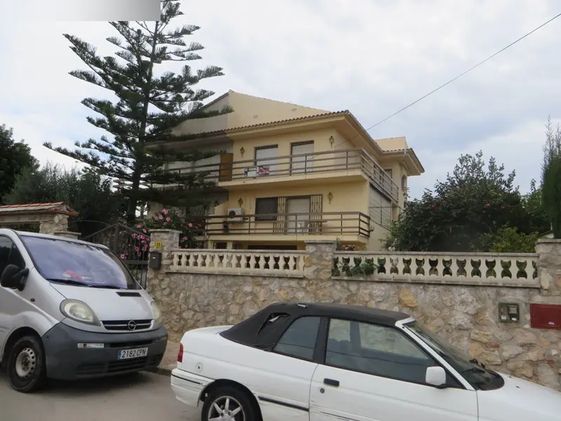 Vivienda en Creixell