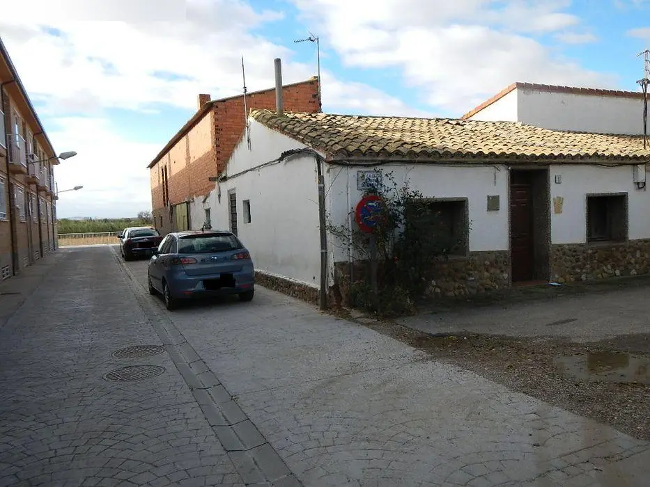 Vivienda en Pinseque