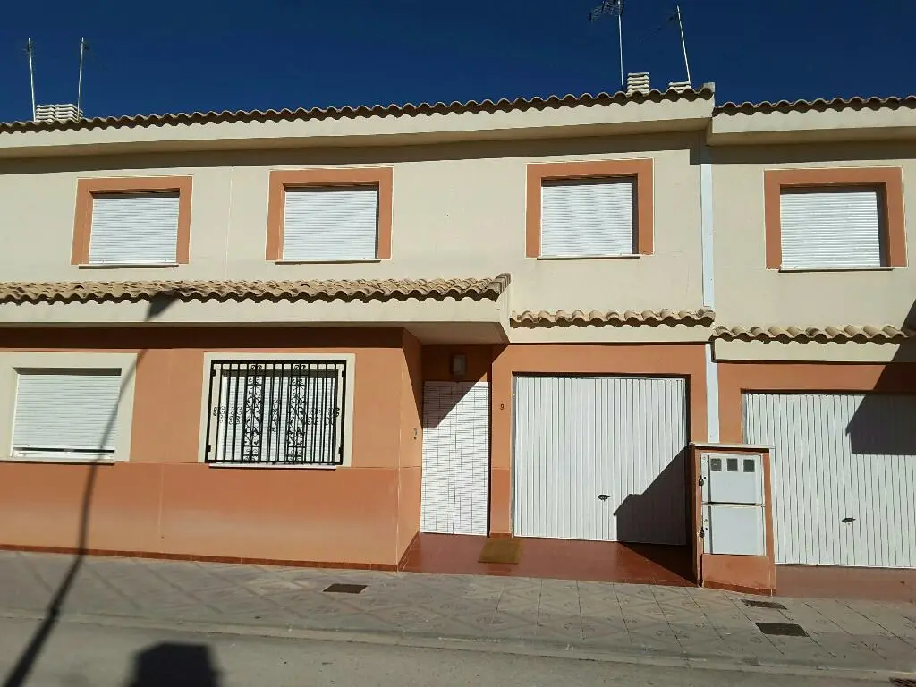 Vivienda en Montealegre del Castillo