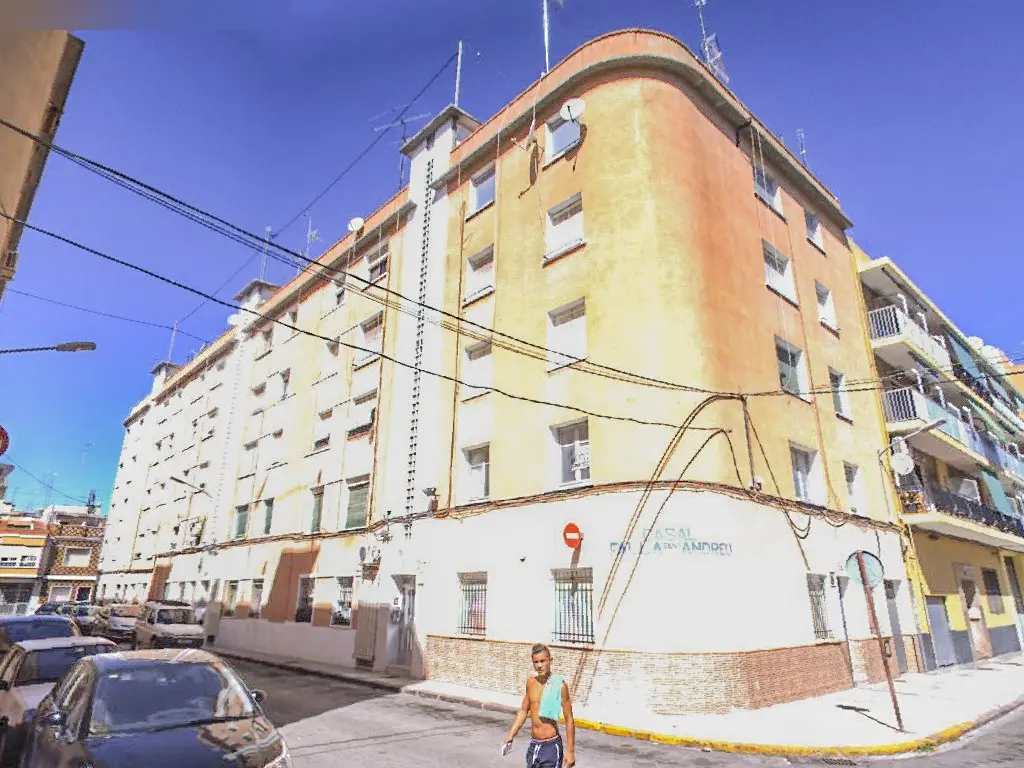 Local en Alzira