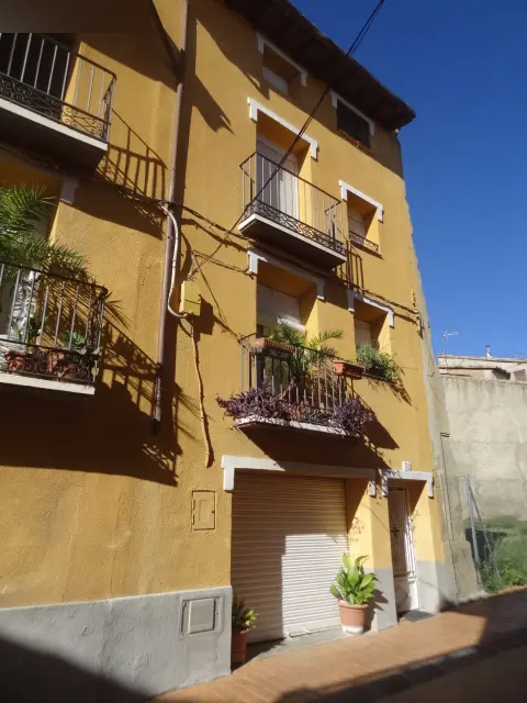 Vivienda en Ayerbe