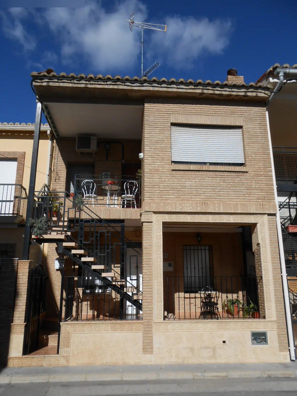 Vivienda en Turís