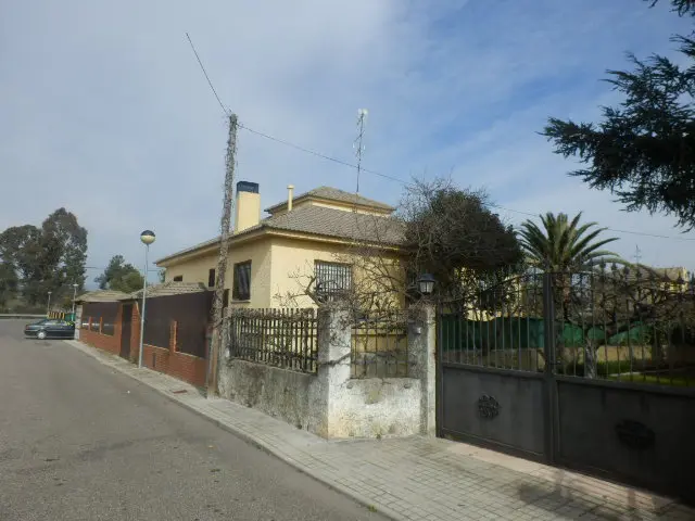 Vivienda en Pepino