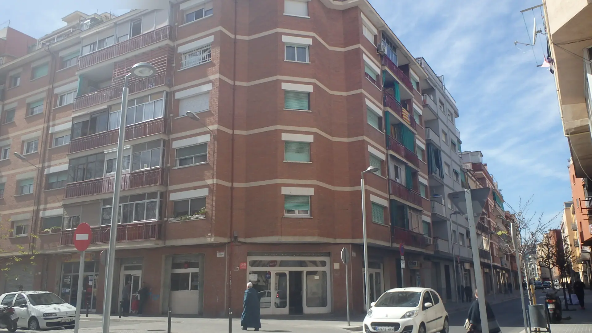 Local en Sant Adrià de Besòs