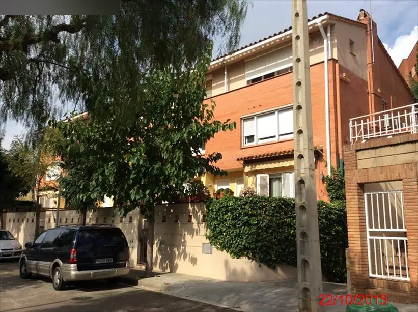 Vivienda en Tiana