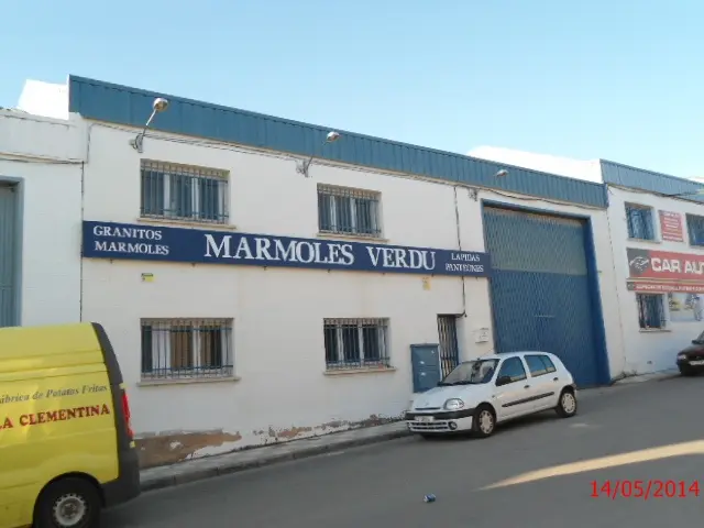 Nave en Cuenca
