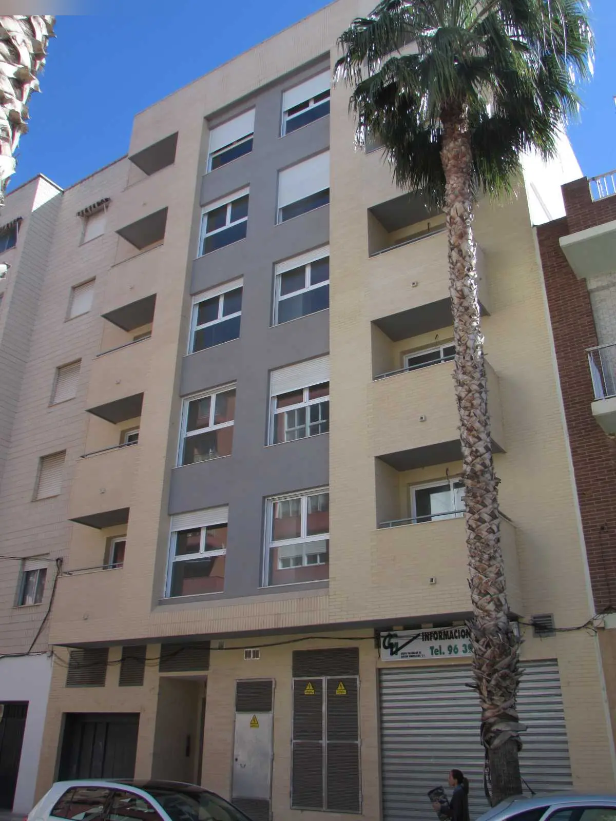 Local en Carlet