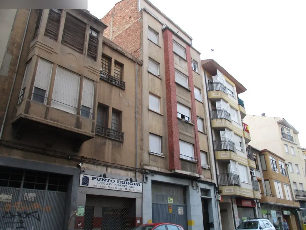 Local en Calahorra