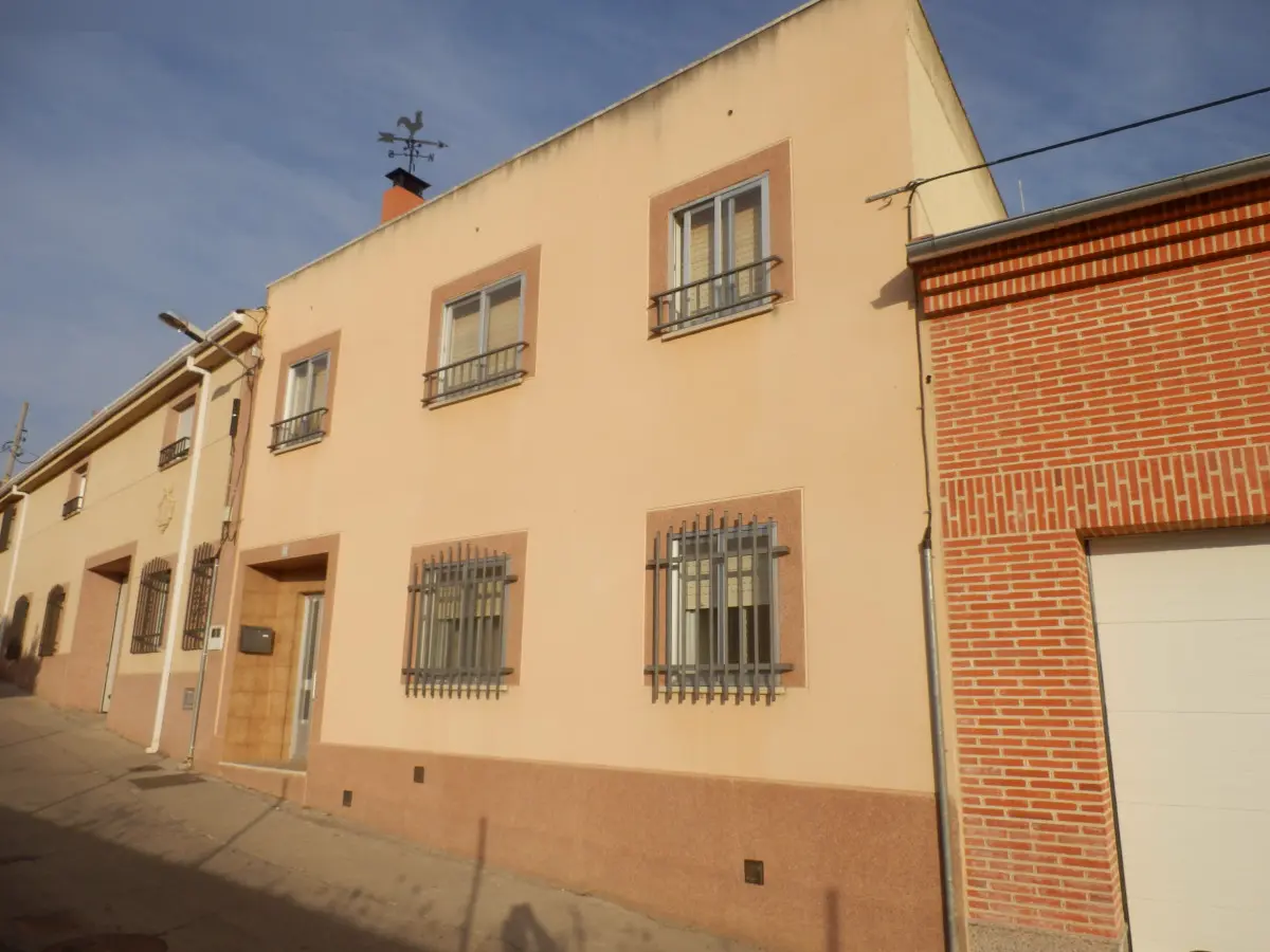 Vivienda en Morales del Vino