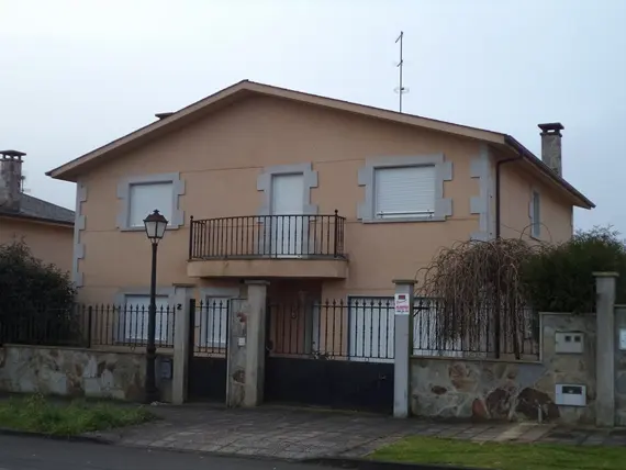 Vivienda en Outeiro de Rei